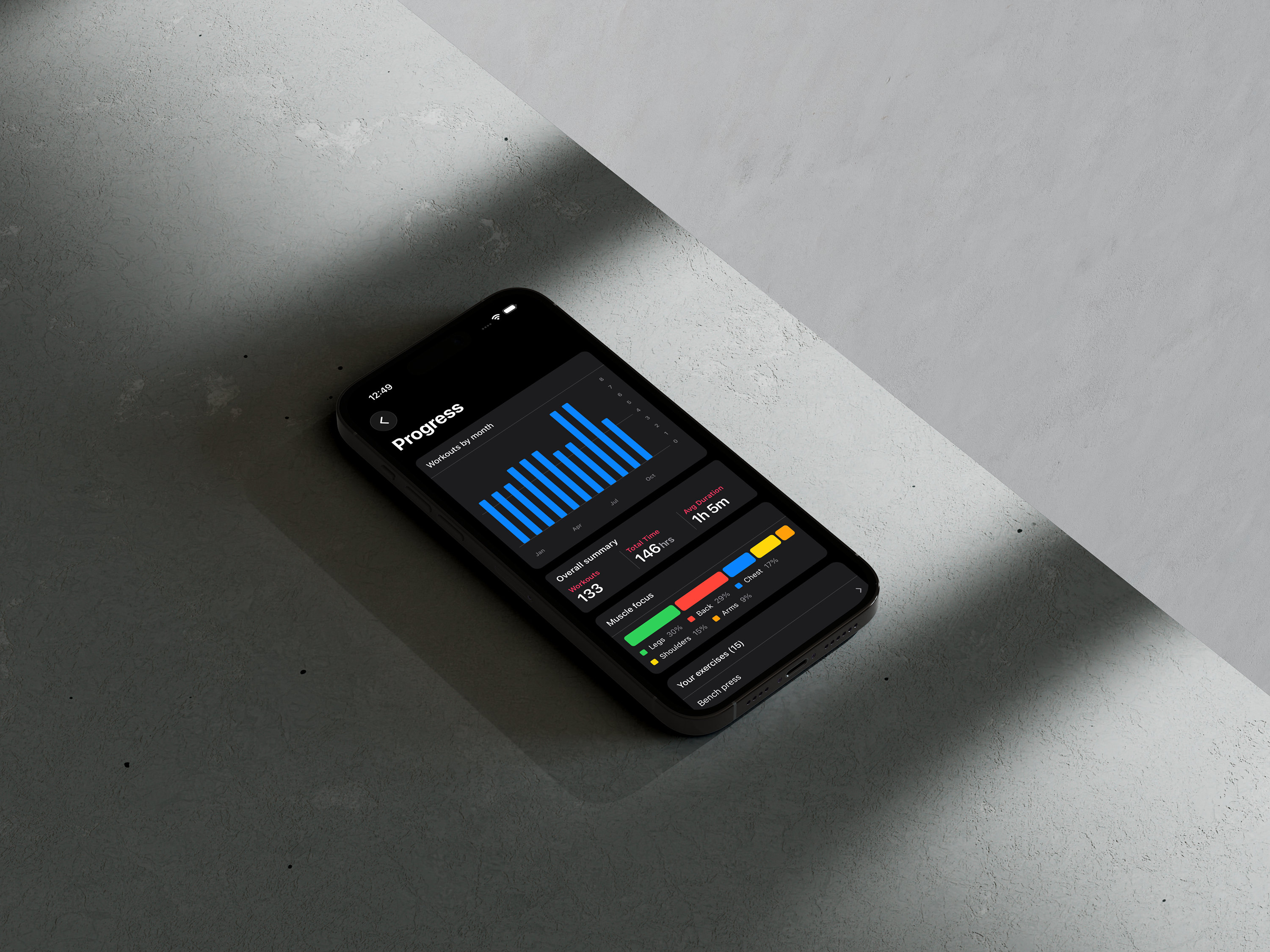 Dark mode interface in best gym app for iPhone