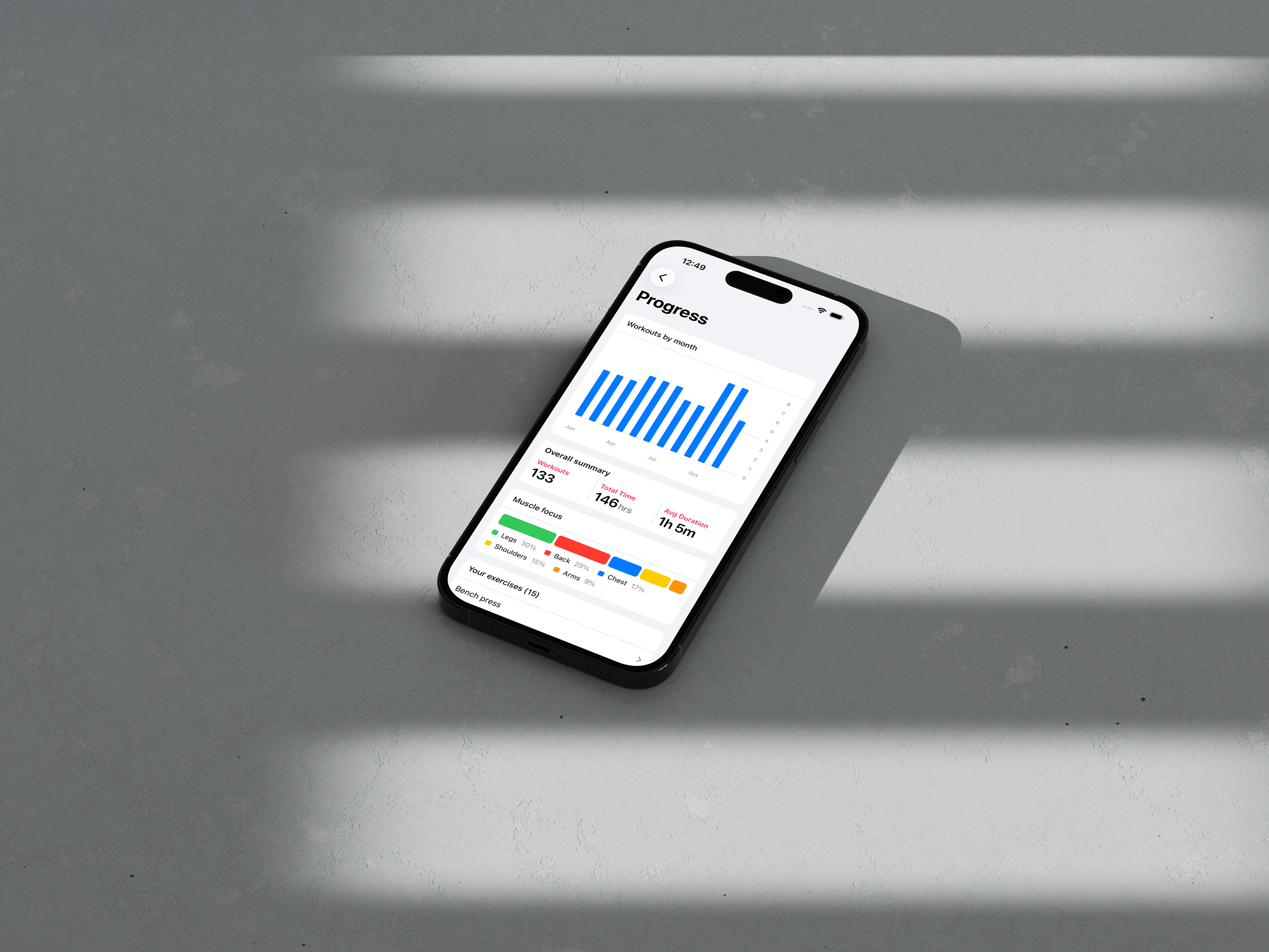 Light and Dark Modes: Train in Comfort